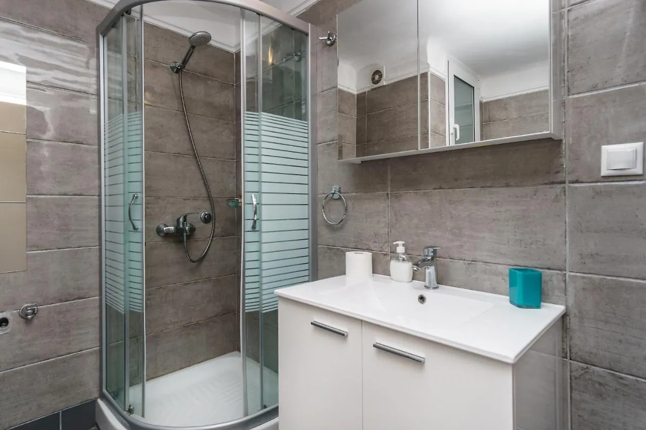 C.4 Red Rose #Colony_Central_Apartment Салоники